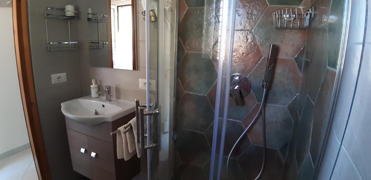 Phiniscollis B&B La Caletta Esterno foto