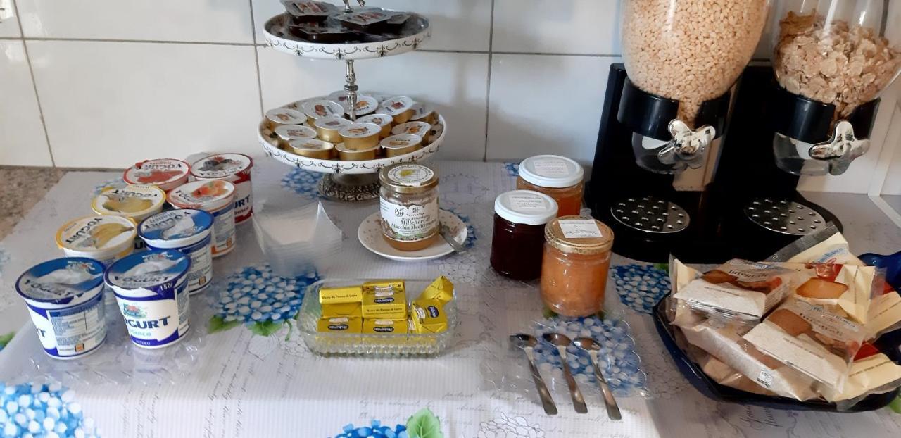 Phiniscollis B&B La Caletta Esterno foto