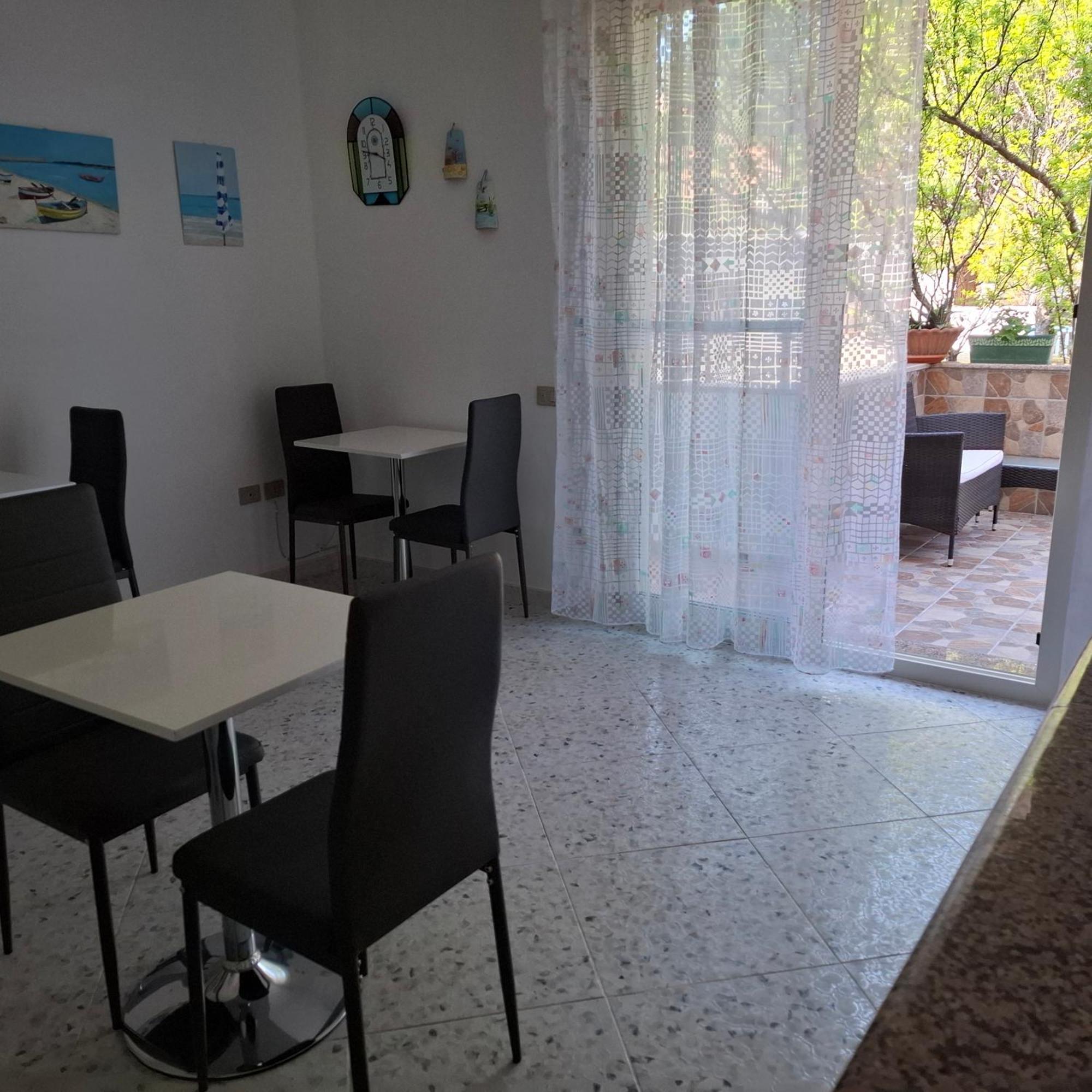 Phiniscollis B&B La Caletta Esterno foto